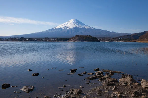 冬の河口湖で富士山 — ストック写真