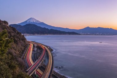 Mount Fuji ve Suruga Körfezi, Shizuoka sabah 
