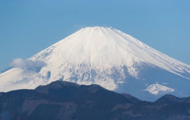 Mt. Fuji tepesinden kışın