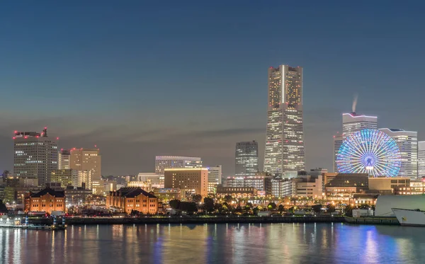 Yokohama Vista Ciudad Junto Bahía Minato Mirai Una Zona Urbana —  Fotos de Stock