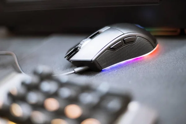 Close Computer Rgb Gaming Mouse Illuminated Colored Led — Stock Photo, Image