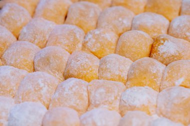 Daifuku çilekli kırmızı fasulye, Japonya 'nın popüler tatlısı.