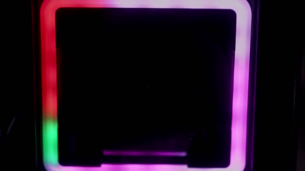 コンピュータRgbゲームの終了 色のLedによって照明 — ストック動画