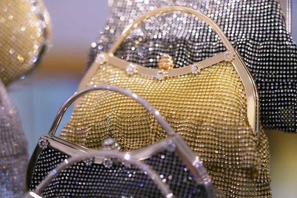 Luxury Fashionable Women Accessories Hand Bags Clutch Diamonds — 图库照片