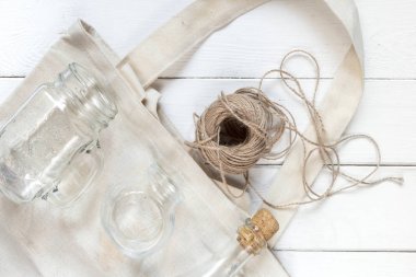 Pamuk ve cam çanta bedava plastik alışverişi içindir.
