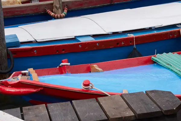 Boat at port — Stock Photo, Image