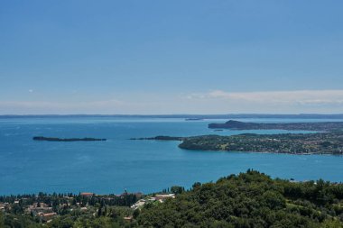 bulut ile peyzaj göl