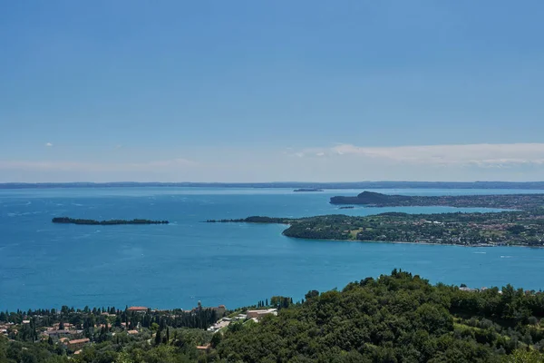 bulut ile peyzaj göl