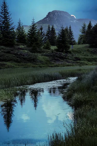 Paisagem Lago Azul Montanha — Fotografia de Stock