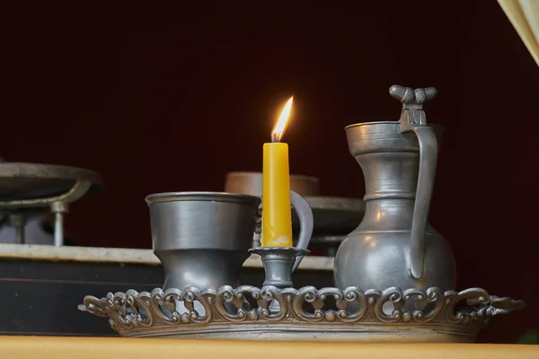 Αρχαία Αντικείμενα Και Κερί — Φωτογραφία Αρχείου