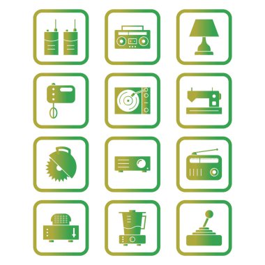 Beyaz arkaplanda 12 adet elektronik aygıt simgesi izole edildi...