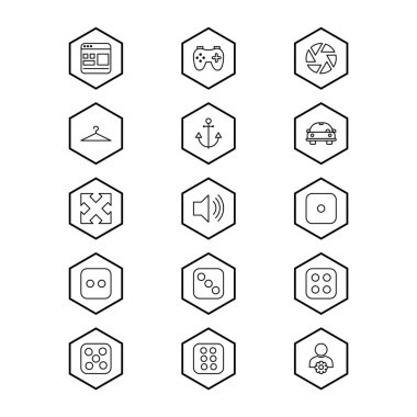 Beyaz Arkaplanda İzole Edilmiş 15 Evrensel Simge Sayfası...