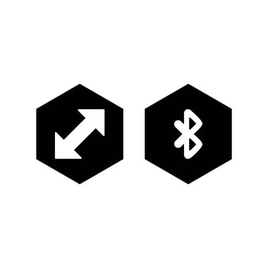 Beyaz arkaplanda izole edilmiş 2 temel element simgesi kümesi...