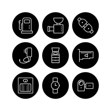 Beyaz Arkaplanda İzole Edilmiş 9 Elektronik Aygıt Simgesi...