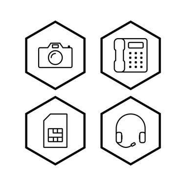 Beyaz Arkaplan Vektörü İzole Edilmiş Elementler üzerindeki 4 elektronik aygıt seti...