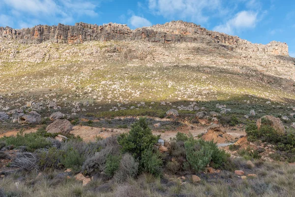 破壊されたボーア戦争のブロックハウスの位置南アフリカの西ケープ州のセダーバーグ山脈のUitkyk峠の上 — ストック写真
