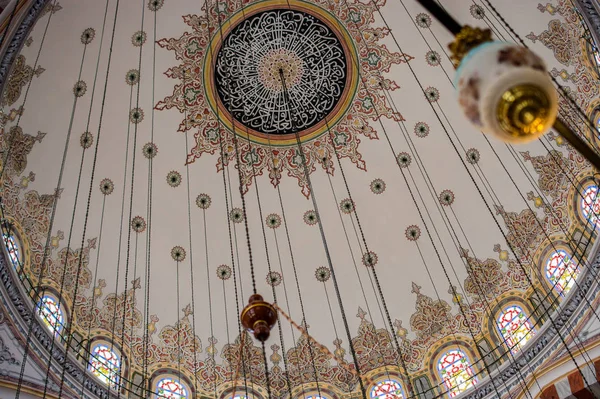 Vista Interna Della Cupola Nell Architettura Ottomana Istanbul Turchia — Foto Stock