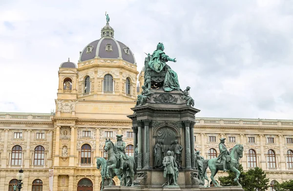 Пам Ятник Імператриці Марії Терезії Відні Австрія — стокове фото