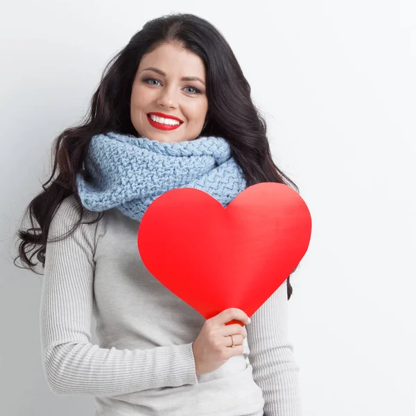 Woman Holding Paper Heart Shaped Card Valentine Day Concept Looking — Stock Photo, Image