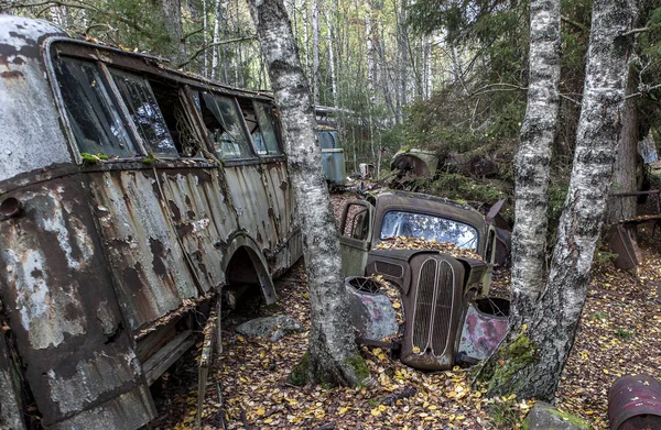 Coche Destrozado Desguace Bilskrot Lado Sueco Frontera Noruega — Foto de Stock