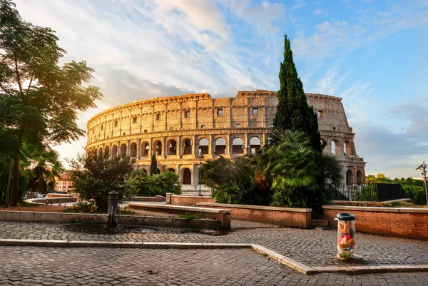 Πρωινή Ανατολή Πάνω Από Κολοσσαίο Στη Ρώμη — Φωτογραφία Αρχείου