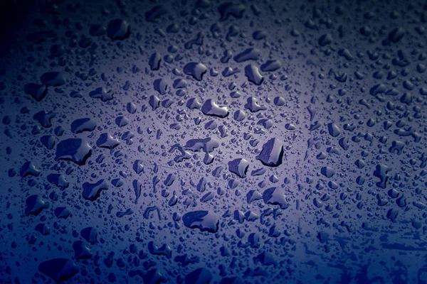 雨が降り 濡れた青の背景 寒さと質感の詳細 — ストック写真