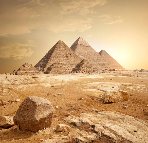 Egyptisk Pyramid Sand Öken Och Klar Himmel — Stockfoto