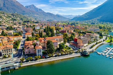 Porlezza (It) - Lugano Gölü 'nden Menaggio' ya doğru havadan görüş