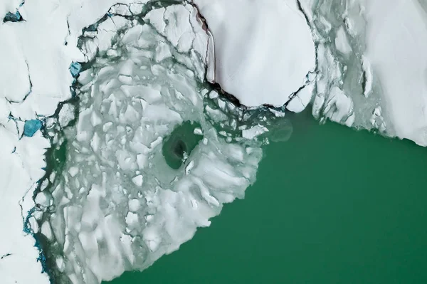 Ijsbergen Drijvend Het Alpenmeer — Stockfoto