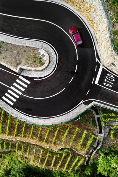 Straße Mit Haarnadelkurve Der Landschaft Mit Weinbergen — Stockfoto