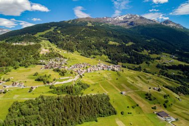Bormio - Valtellina (It) - Panoramik hava görüntüsü