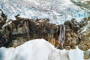 Valmalenco (It) - Fellaria buzulunun havadan görünüşü - Temmuz 2018