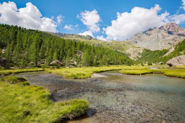 Valmalenco (It) - Bosio sığınağının çevresindeki manzara