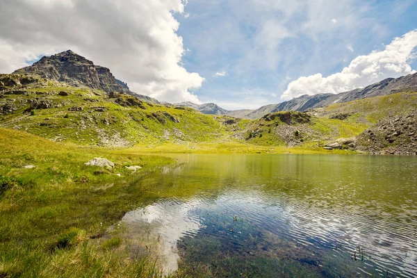 Valle Della Grosina Valtellina Panoramica Del Lago Alpino Nella Stagione — Foto Stock