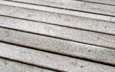 Açık hava güvertesi bir kış sabahı Missouri 'nin güneybatısında buzla kaplıydı..