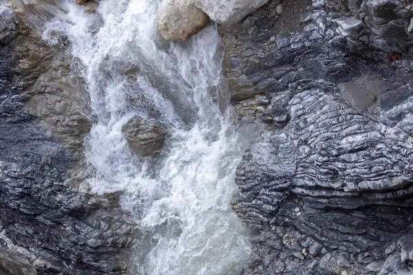 Río Que Fluye Través Las Grandes Rocas Antalia Turquía — Foto de Stock