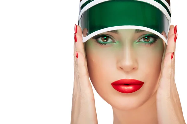 Schönheit Frauengesicht. Mode-Make-up und pralle rote Lippen — Stockfoto