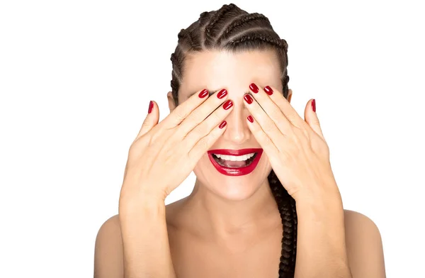 Retrato de belleza de mujer sonriente con cabello trenzado — Foto de Stock