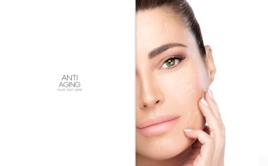 Cerrahi ve Anti kavramı yaşlanma. Güzellik Spa kadın yüz
