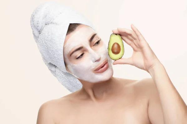 Spa Woman Nutrient Facial Mask Half Avocado Hand Beautiful Girl — Stock Photo, Image