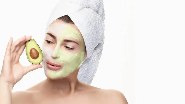 Spa Woman Facial Beauty Mask Half Fresh Avocado Hand Beautiful — Stock Photo, Image