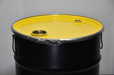 Fıçı kahve masasını yeniledim ve boyadım.