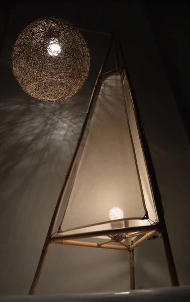 Handgemaakte Bamboe Lamp Met Linnen Touw — Stockfoto
