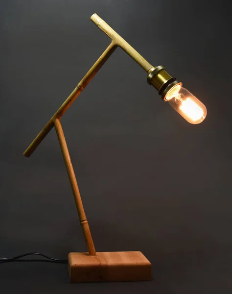 手工木灯和竹灯 — 图库照片