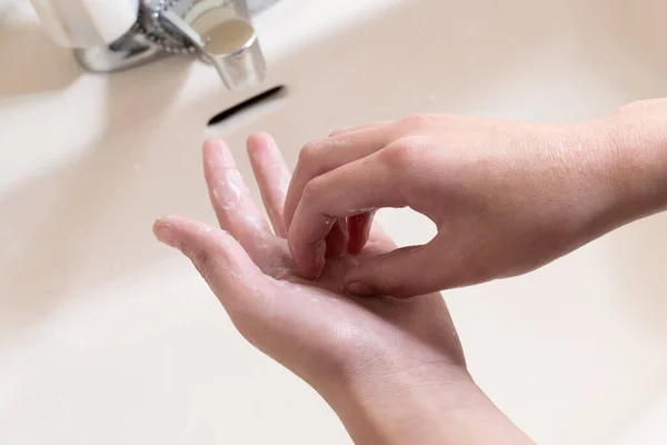 Japans Schoolkinderen Wassen Hun Handen — Stockfoto