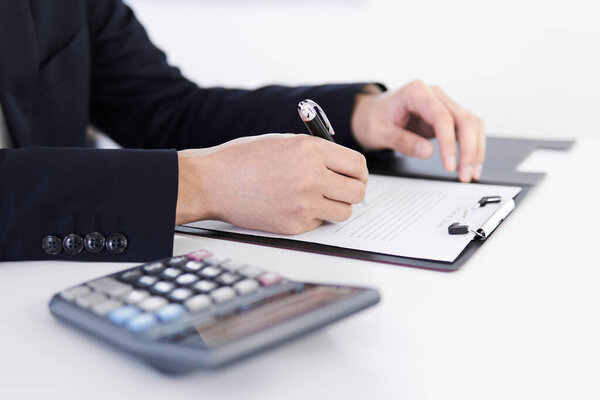 Японские бизнесмены, занимающиеся математикой
.