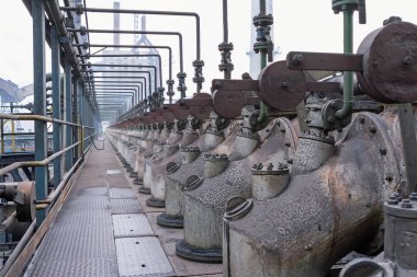 Ana toplama yukarıda Galerisi standpipe üzerindeki su
