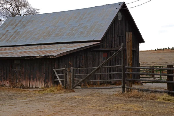 Ancienne grange historique en bois — Photo