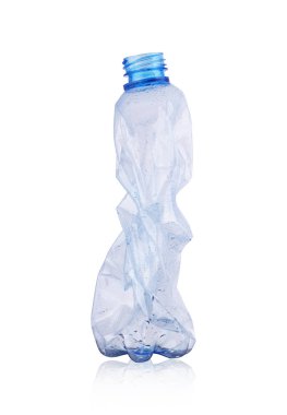 ezilmiş plastik şişe