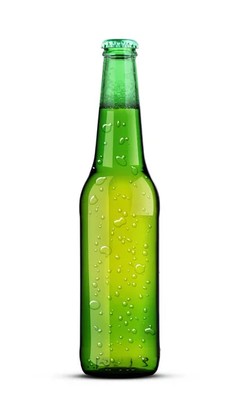 Botella verde llena de cerveza —  Fotos de Stock